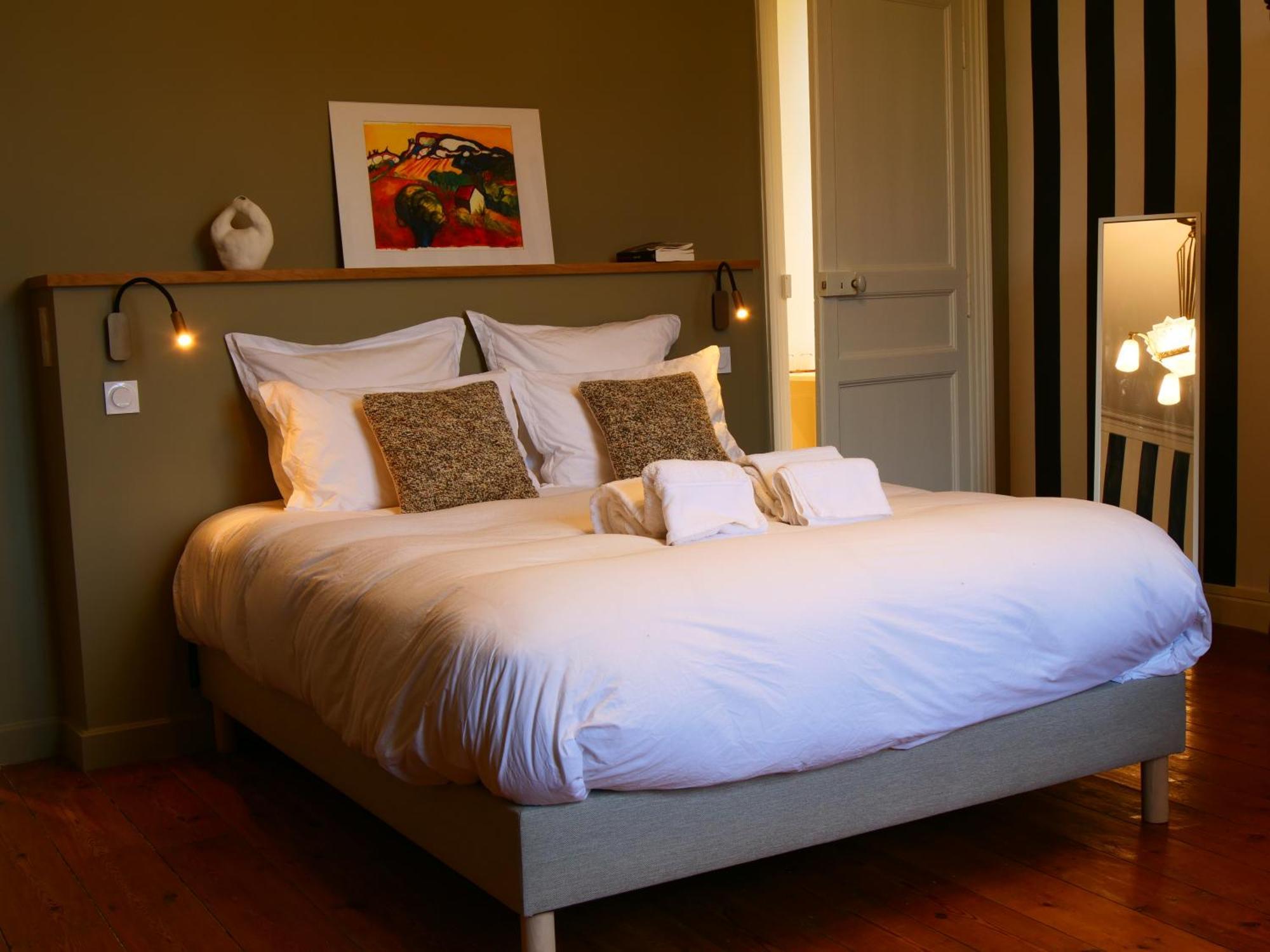 Bed and Breakfast Domaine Du Cloitre Pleneuf-Val-Andre Exterior foto
