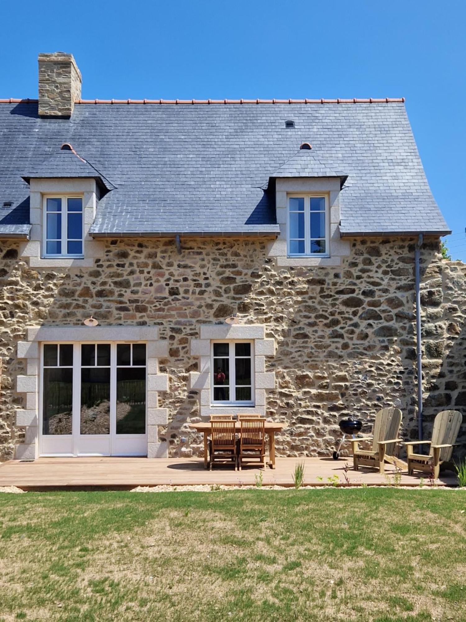 Bed and Breakfast Domaine Du Cloitre Pleneuf-Val-Andre Exterior foto